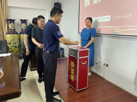 说明: C:\Users\ADMINI~1\AppData\Local\Temp\WeChat Files\c5ad1d5cd98fd01b0788d2bec9fdbce.jpg