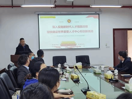 说明: 02420717ee9470353ea4fffab10aaed