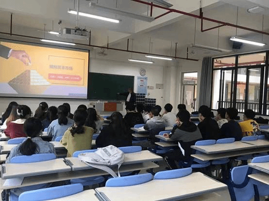 108fe920a2ab3cb1321726cd18e9ffd