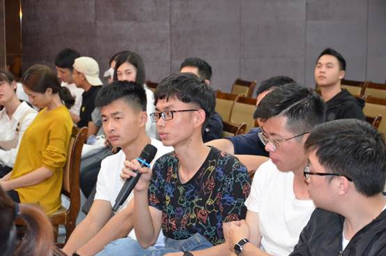 说明: C:\Users\CXF\Desktop\实习实训基地材料\佳丽斯\微信图片_20190515213148.jpg