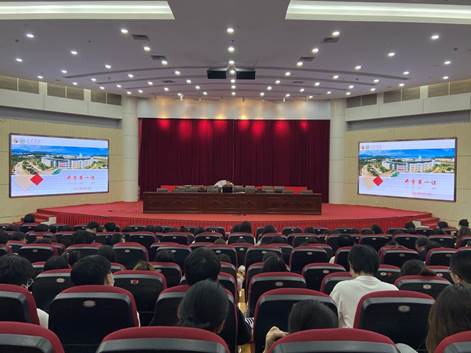 说明: E:\学工\教育科\经管学院2021-2021学年第一学期开学第一课\0d956fbea9c9cfb3a59e2b2a1881655.jpg