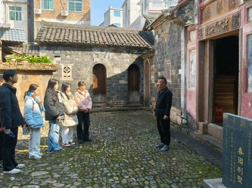 社会实践|经管学院实践团赴桃溪镇探寻红脉茶香融合发展新路径-20260204-徐越.png
